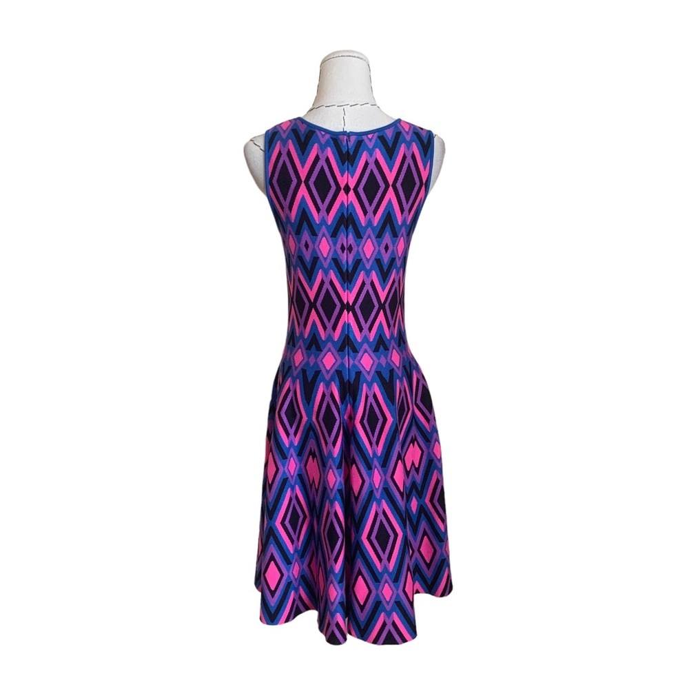 Issa London Knit Sleeveless Diamond Pattern Fit and Flare Skater Dress Med/Large - Picture 4 of 8